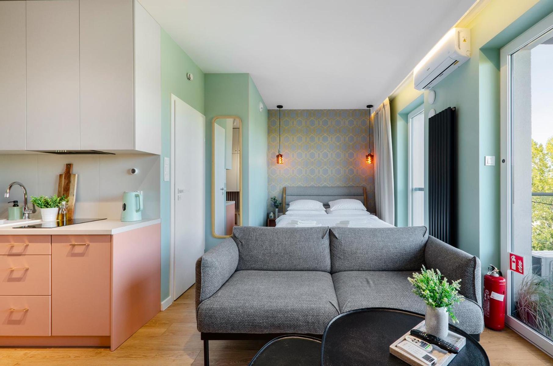 Queen Size Bed - Apartament Obok Manufaktury W Centrum Lodzi - Parking Gratis!!! Zewnętrze zdjęcie